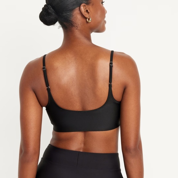 NWT OLD NAVY Scoop-Neck Bikini Swim Top Color: Black SIZE MEDIUM - Picture 3 of 9